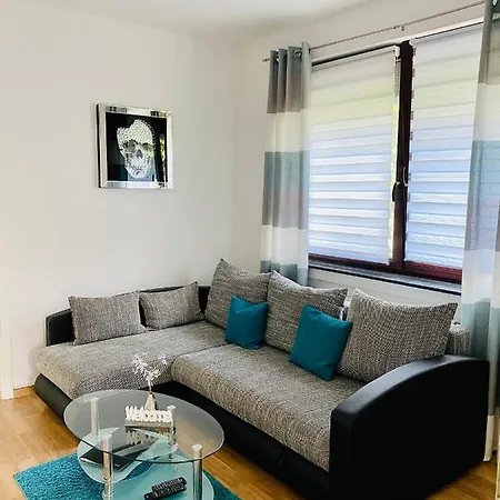 Krida 公寓 加尔布森